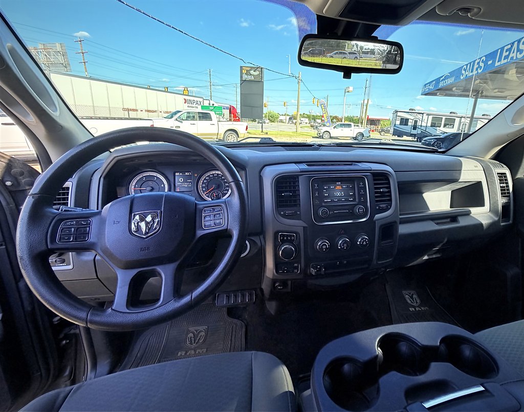 2016 RAM Ram 1500 Pickup Tradesman - Photo 13